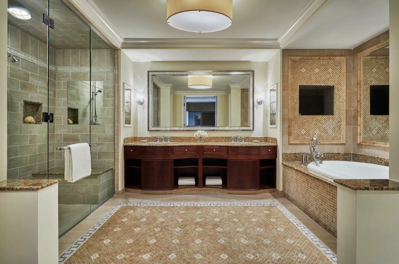 The Ocean Club, A Four Seasons Resort, Bahamas Creek Village Esterno foto